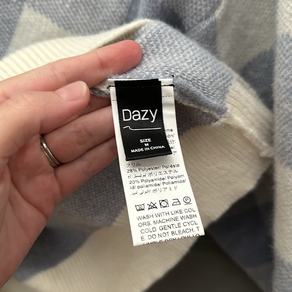 Dazy Buffalo Plaid Drop Shoulder Sweater - Picture 4 of 8